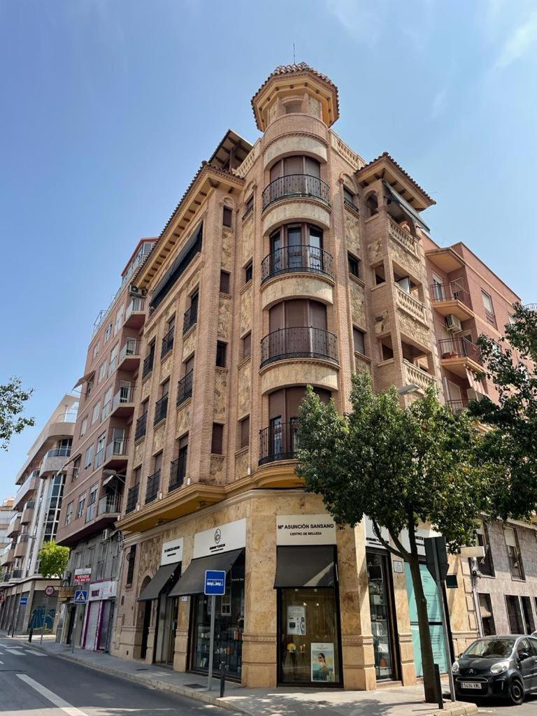 Piso Elche-Centro Apartment Luaran gambar
