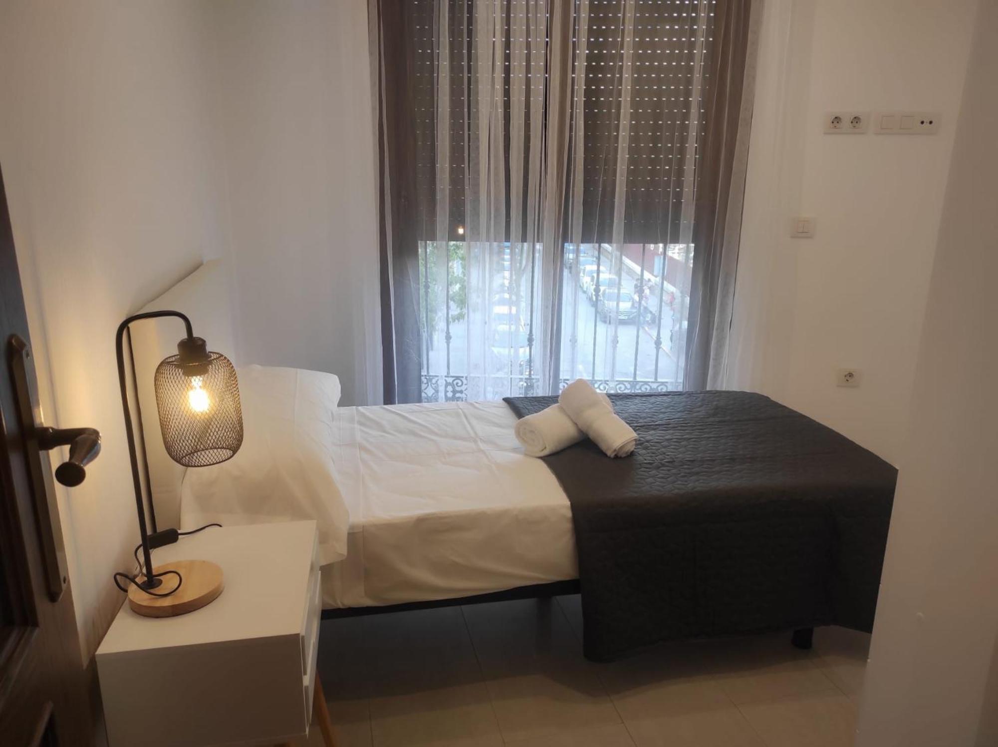 Piso Elche-Centro Apartment Luaran gambar